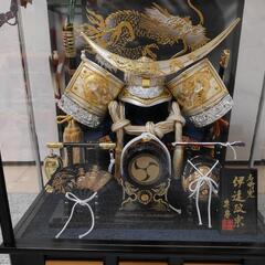☆美品未使用　開封済　中古☆五月人形 兜飾り 白金龍兜 12号 ...