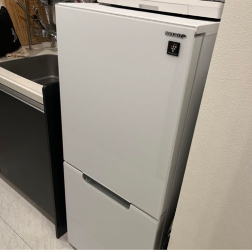 【シャープ】美品♡一人暮らし用冷蔵庫♡ガラスドア♡ SJ-GD15G-W