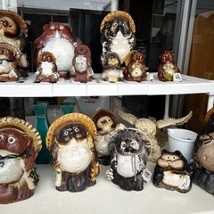 たぬきの置物 信楽焼 1kg200円 重さ売り！