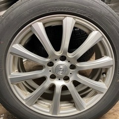 デリカd5  タイヤホイールバリ目