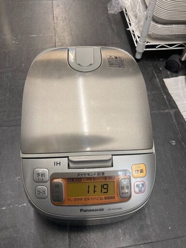 ☆中古￥4,000！Panasonic　5合IHジャー炊飯器　家電　SR-HVE1000型　2014年製　【BD140】