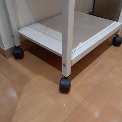 【最終価格‼️】大塚家具　キャスター付き高級キッチン台　四段　引き出し可能の画像