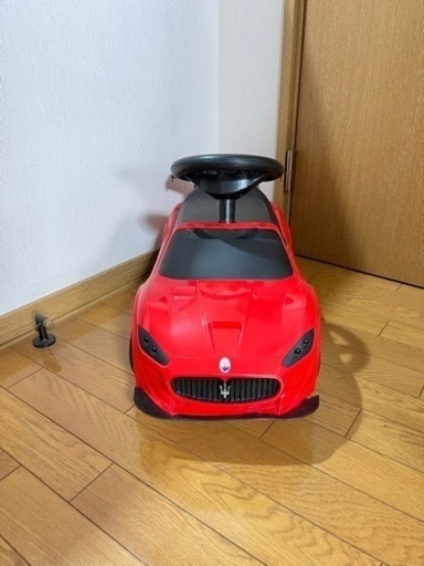 MASERATI マセラッティ　乗り物 おもちゃ