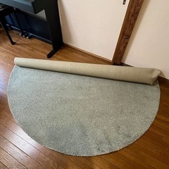 IKEA／円形ラグ・パイル短