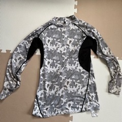 服/ファッション Tシャツ メンズの画像
