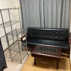 家具 収納家具 スチールラック　カリモク風ソファなどまとめて