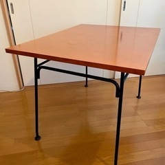 ダイニングテーブル　ビンテージ風　アイアン脚の画像