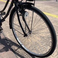 【都内/千葉市引取】自転車27インチ カゴ/鍵/ライト付の画像