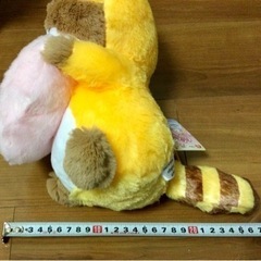 【再大幅値下げ】あらいぐまラスカル ハートをむぎゅっとBIGぬいぐるみ UFOキャッチャーの画像