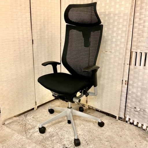 【売約済み】【武蔵小山店】【実質表示価格より最大２０％お値引き！！】  バロンチェア　23万円 オカムラ OKAMURA オフィスチェア Baron バロン シリーズ CP85AR オフィスチェア スタンダードメッシュタイプ エクストラハイバック 可動ヘッドレストタイプ 検　ポリッシュフレーム ボディ(ブラック) 座(メッシュ)  ランバーサポート付 　CP85AR-FDH1　OAチェア