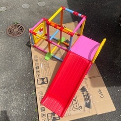 ハローキティのジャングルジム
