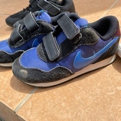 靴/バッグ 靴 スニーカーの画像