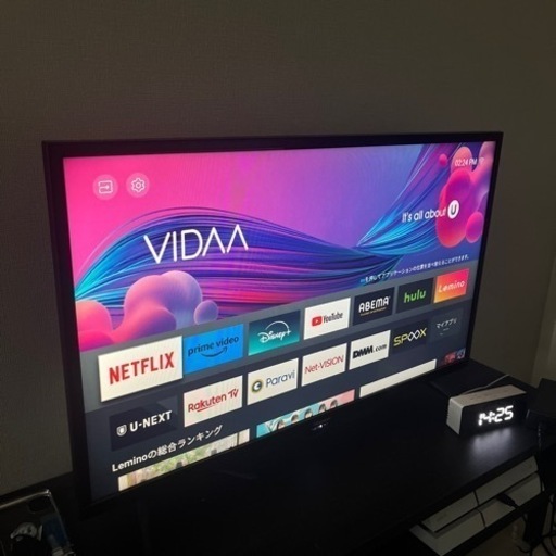 【テレビボード付き】hisense 32インチ　テレビ
