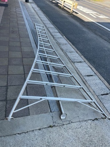 【取引決定】三脚脚立 アルミ製 全高3.5m 12尺庭木の剪定 はしご