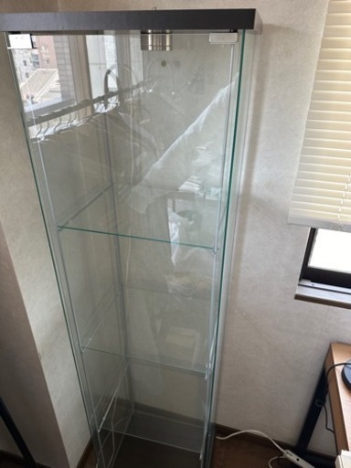 IKEA DETOLF イケア デトルフ ショーケース 什器　飾り棚 フィギュアケース ガラス棚