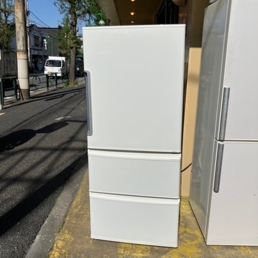 《売約済》【武蔵小山店】【実質表示価格より最大２０％お値引き！！】 無料配送エリアあり　アクア　AQUA　冷蔵庫　３ドア　大容量　2017年製　白物家電