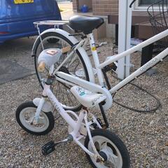 自転車 折りたたみ自転車の画像