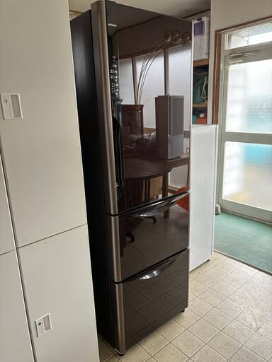 日立 HITACHI R-S3700FV 冷蔵庫 まんなか野菜タイプ 真空チルド 　365L　3ドア 2016年製