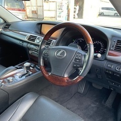 レクサスLS600 ハイブリッド4WD すぐ乗れますよの画像