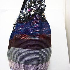 【美品】5000円で購入 ハンドメイド 大型トートバッグ 編み込みバッグ  マルチカラー 収納量たくさんの画像