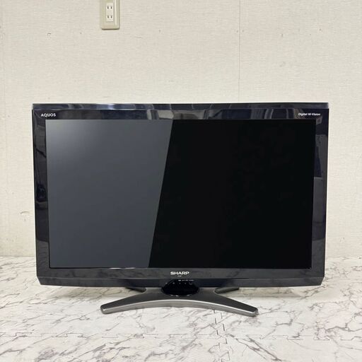 17159  SHARP AQUOS　液晶カラーテレビ 2010年 32V ◆大阪市内・東大阪市他 5,000円以上ご購入で無料配達いたします！◆ ※京都・高槻・枚方方面◆神戸・西宮・尼崎方面◆生駒方面、大阪南部方面　それぞれ条件付き無料配送あり！