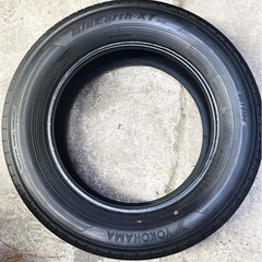 225/65/17. 中古4本タイヤ+交換、アマントレーディング株式会社タイヤ専門店、大府市の画像