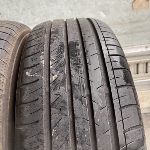 バリ山　YOKOHAMA ヨコハマ　BluEarth-GT AE51 215/60R16 夏タイヤ　2022年製　16インチ