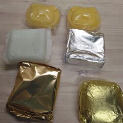 未使用美品 固形石鹸 36個セット まとめ売り 高級 馬油 蜂蜜 ボヌール洗顔 樹液 果樹液 木酢 ヒノキ ウコン サンタマリアノヴェッラ 外国の画像