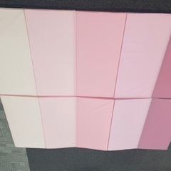 値下げ！イケア　IKEA PLUFSIG ペルフスィッグ  プレイマット　ピンク の画像