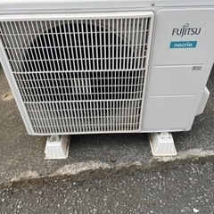 富士通 FUJITSU ルームエアコン  AO-C56G2 AS-C56G2W  15～23畳　2017年　200vの画像