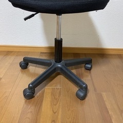家具 オフィス用家具 いすの画像