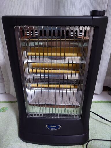遠赤外線　電気ストーブ