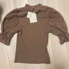 タグ付き新品未使用トップスカットソーの画像