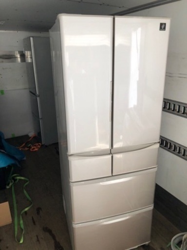 北九州市内配送無料　保証付き　シャープ SHARP SJ-XF44X-S [プラズマクラスター搭載冷蔵庫 （440L・フレンチドア） 6ドア ジュエルシルバー]