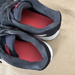 NIKE ブラック ランニングシューズ スポーツシューズ  24cmの画像