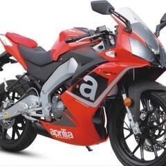 アプリリアGPR125R 新車同様　絶好調です。