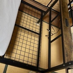 家具 スチールベッド の画像