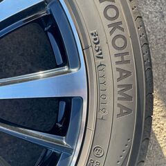 コスミック ヴェネルディ　18インチ　4本の画像