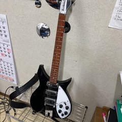 初心者用、ギター教室、弾き語りができるように　ベースギターも、教えます。の画像