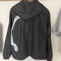 未使用品‼️ Mサイズです‼️プーマフード付き‼️服/ファッション の画像