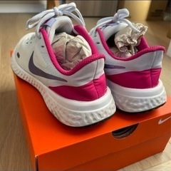 靴/バッグ 靴 スニーカーの画像
