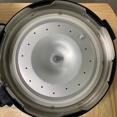 【取引中】D&S 家庭用マイコン電気圧力鍋　STL-EC30R レッドの画像