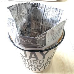新聞紙でゴミ袋　50枚組　￥250（税別）！の画像