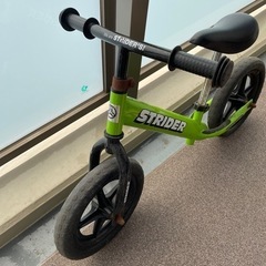 ストライダーの画像