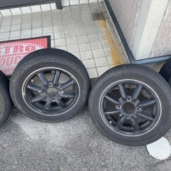 車のパーツ タイヤ、ホイールの画像