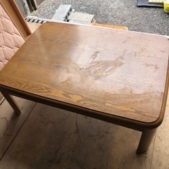 家具 テーブル の画像