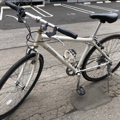 登録解除済み　 LOUISVILLE クロスバイク 6段変速 700C 自転車
