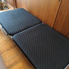 折りたたみベッド販売してます。