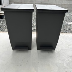 ダストボックス