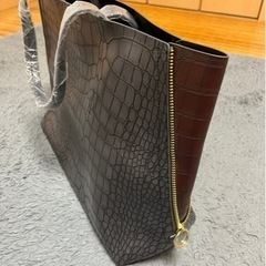 【新品未使用】エスティーローダーのバッグの画像